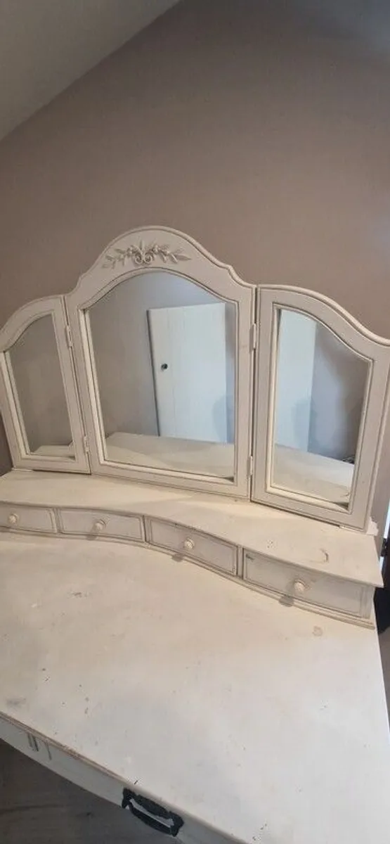 Dressing Table with Mirror - Image 3