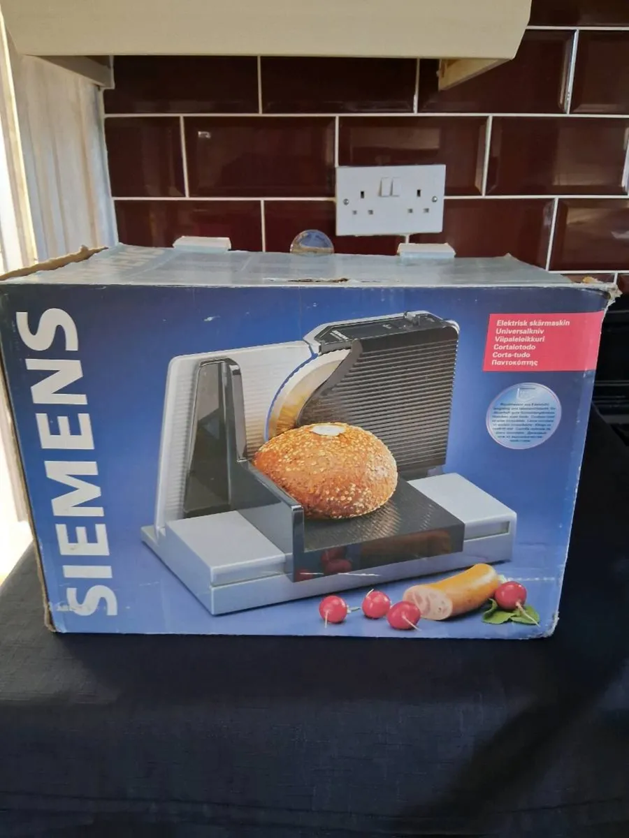 Siemens Electric Slicer - Image 1