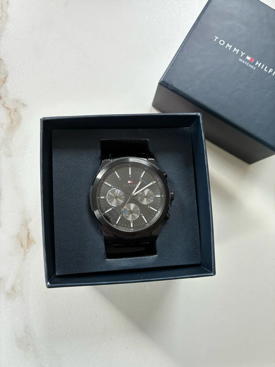 Tommy Hilfiger 5 bar Watch - Perfect Condition - Image 2