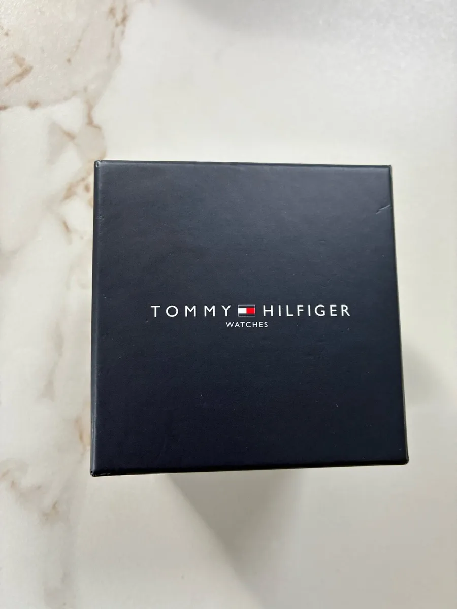 Tommy Hilfiger 5 bar Watch - Perfect Condition - Image 3