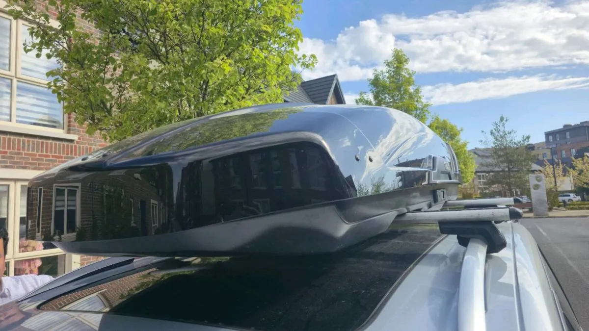 Thule Car Roof Box + Roof Bar + Full kit - Image 3