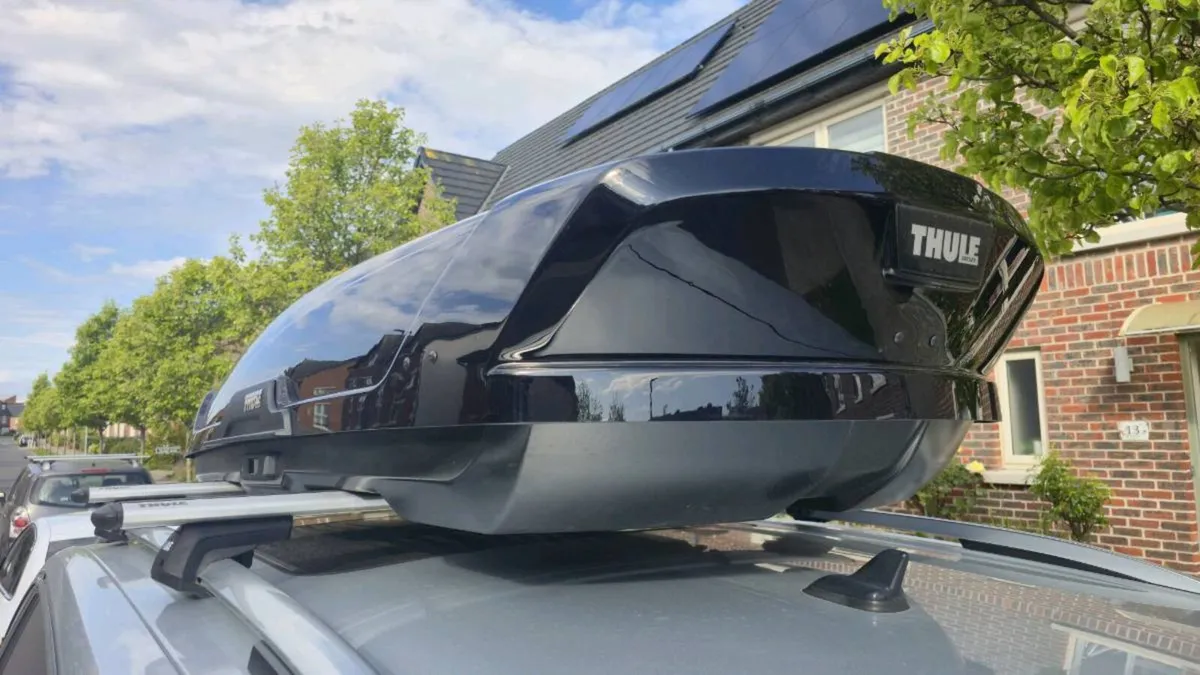 Thule Car Roof Box + Roof Bar + Full kit - Image 4