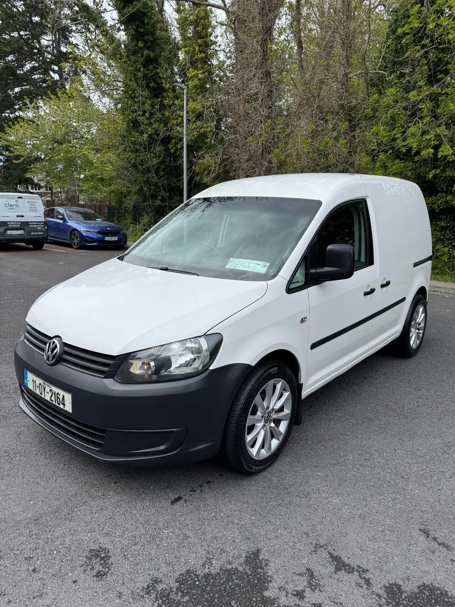 2011 VW Caddy 2.0 | Apple CarPlay - Image 1