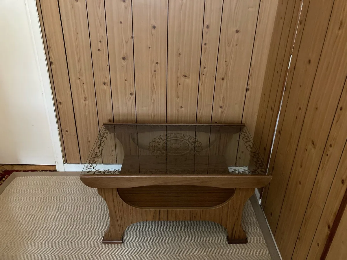 Retro Coffee table - Image 3