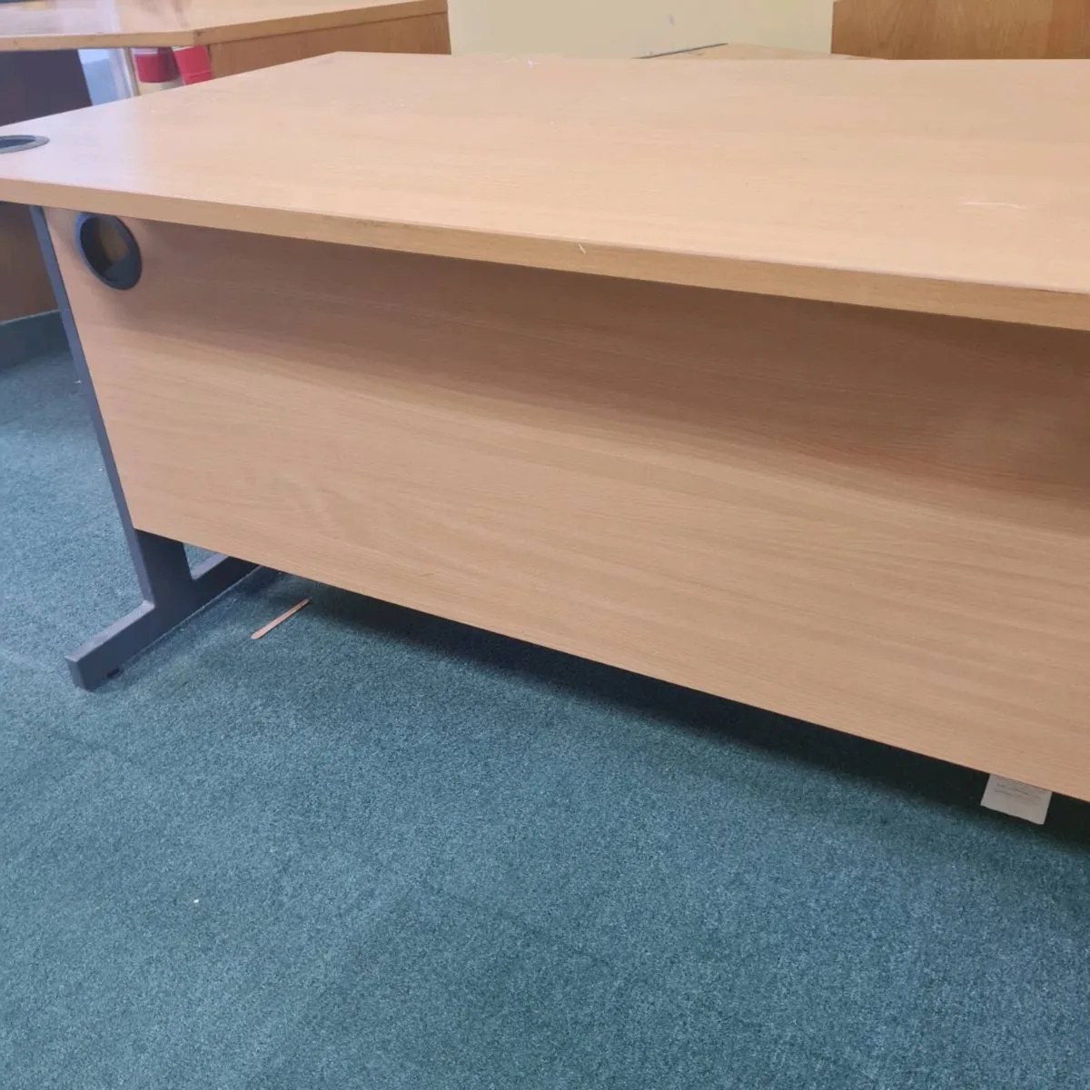 1400 mm beech office desks - Image 1