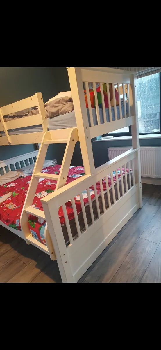 Triple bunkbeds - Image 2