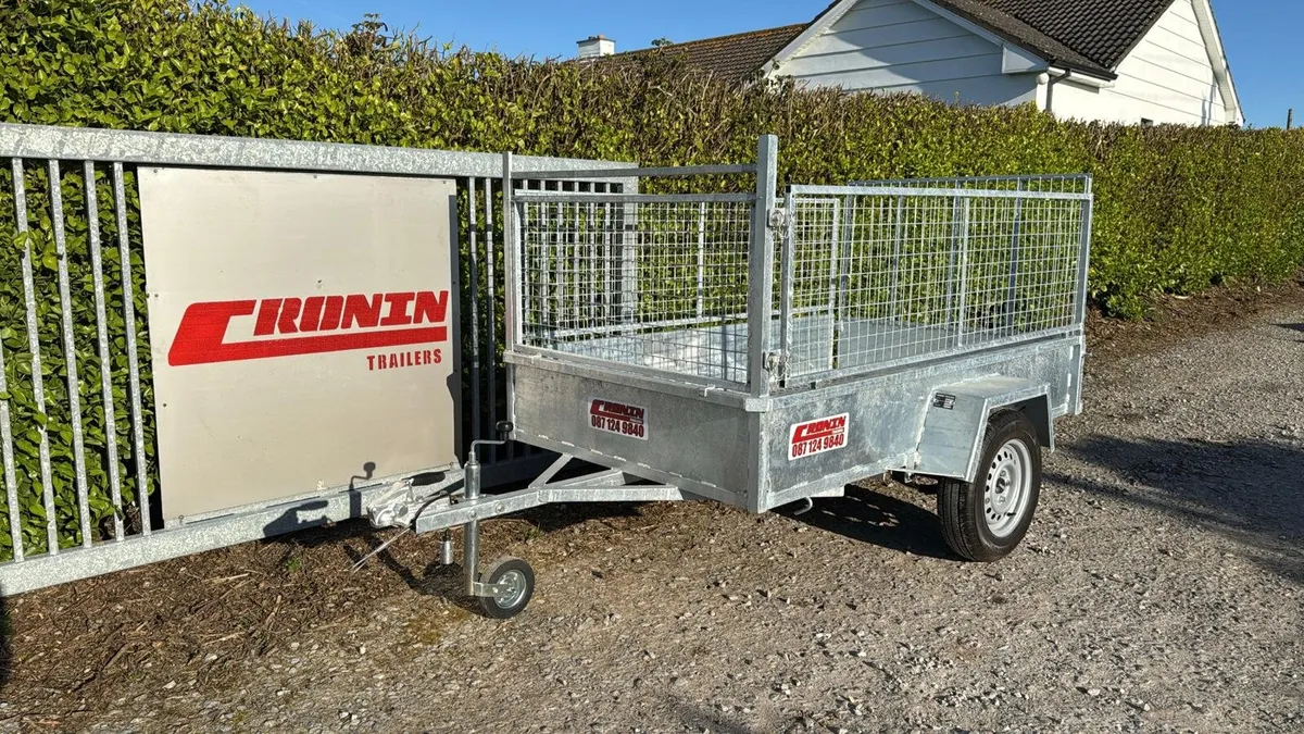 Cronin 7x4 - Image 1