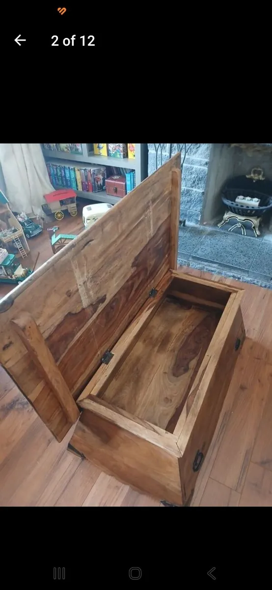 Storage coffee table - Image 3