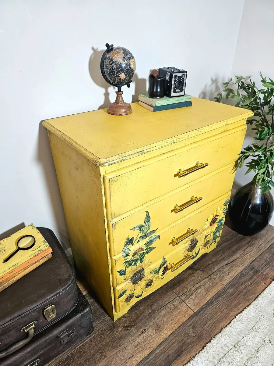 Chest of drawers - Image 4
