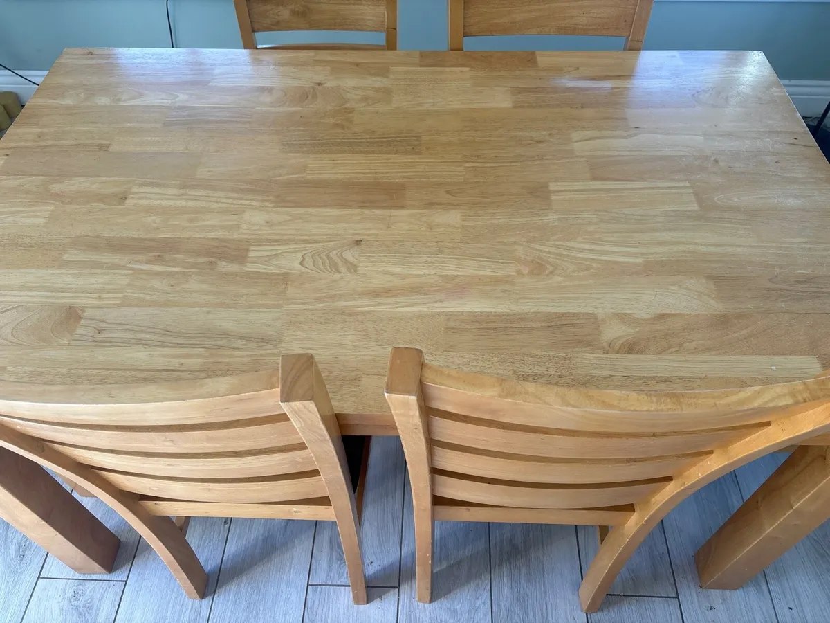 Kitchen table and 6 chairs - Image 3