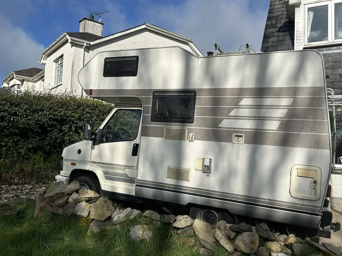Campervan - Image 1