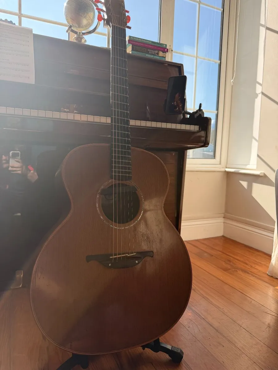 1995 Lowden O25 Guitar with hard case and pick up - Image 2