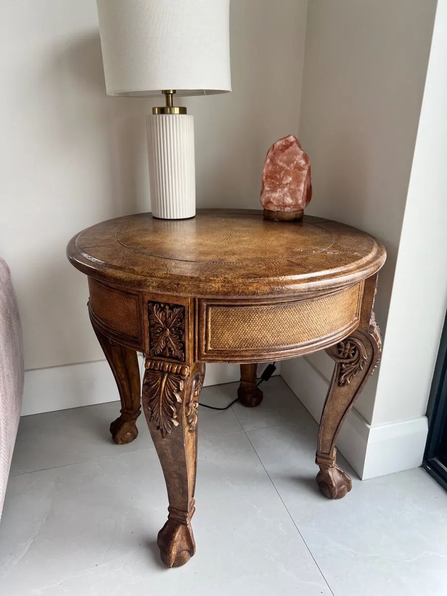 Side table - Image 1