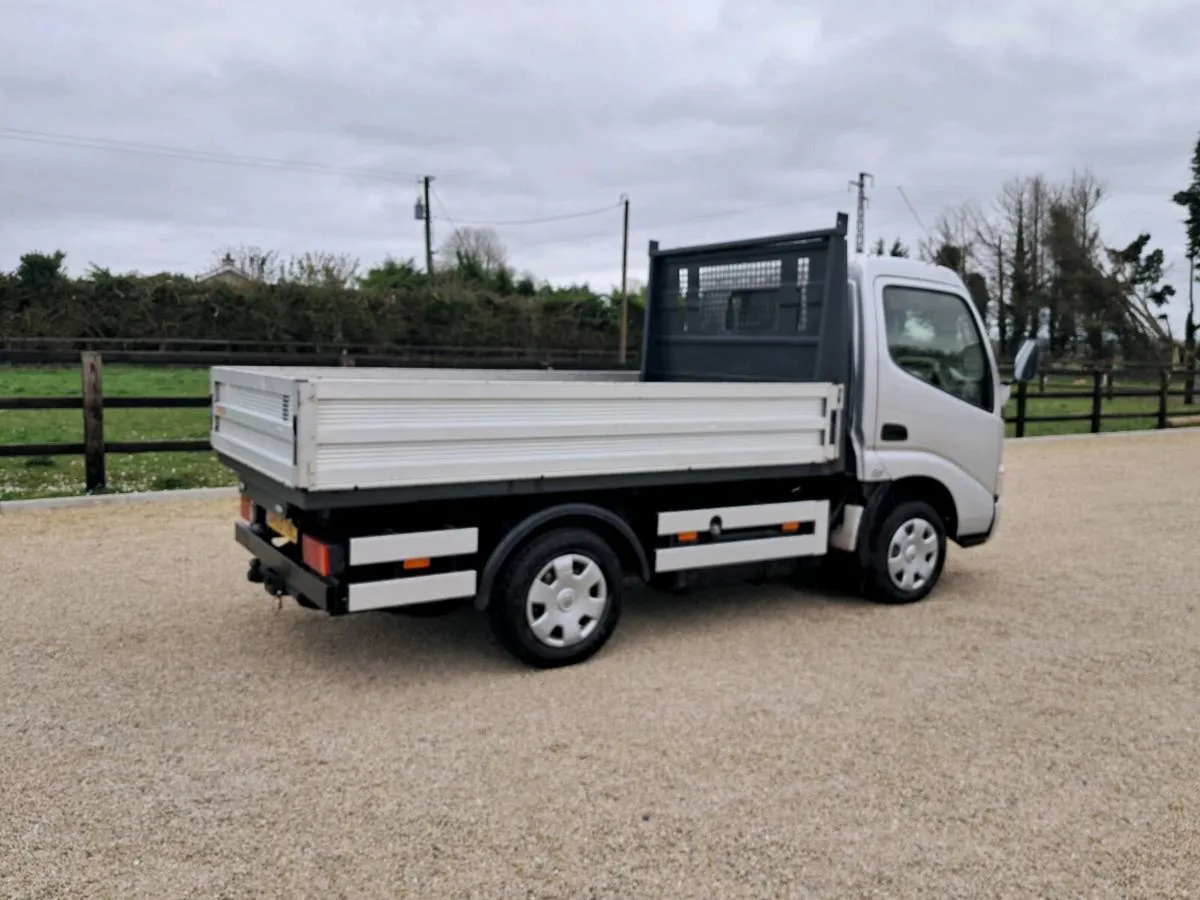 Toyota dyna 3.0 d4d tipper - Image 3