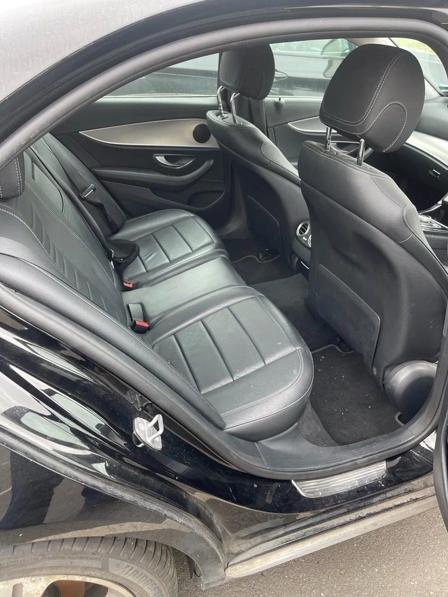 Mercedes E220D - Image 1