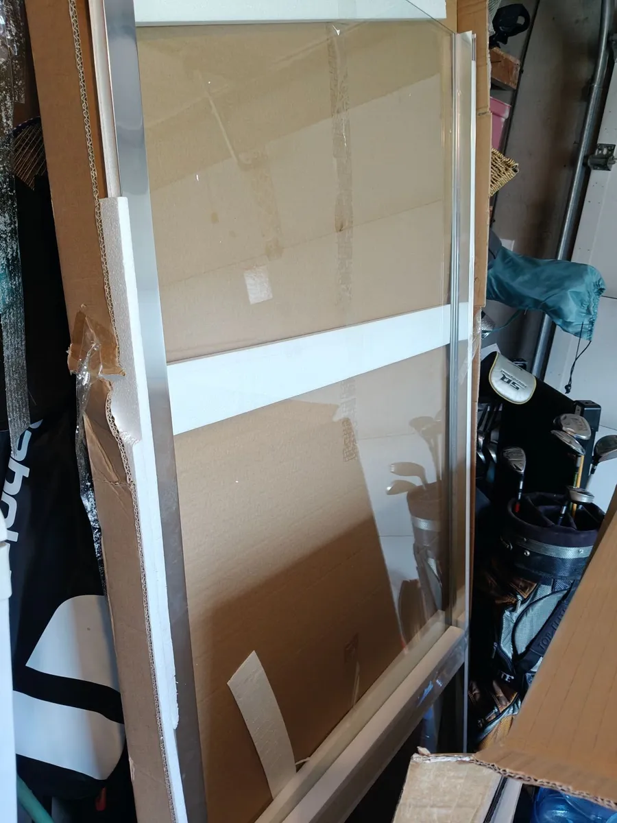 Shower door - Image 1