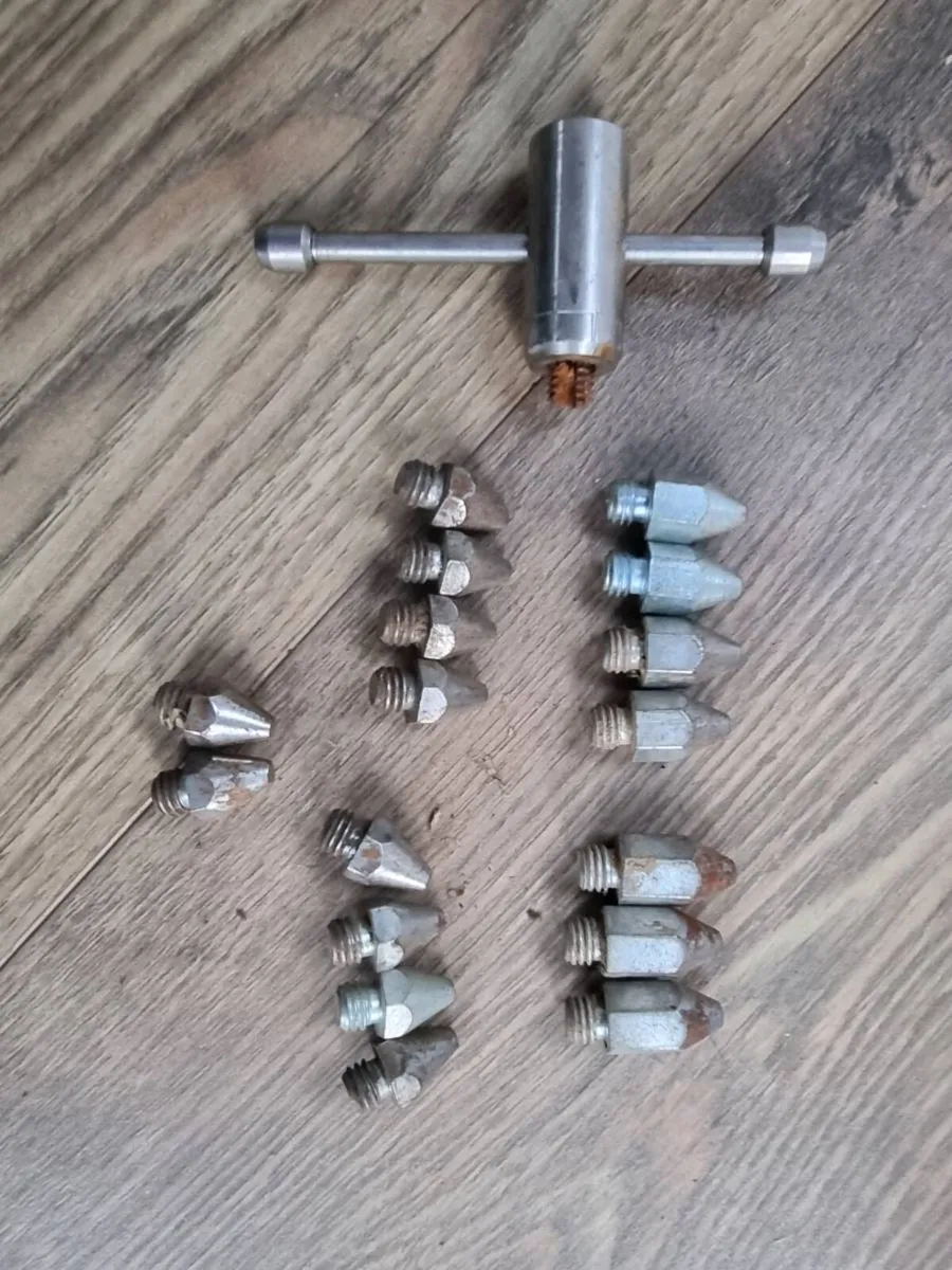 Assortment of horse and rider gear - Image 2