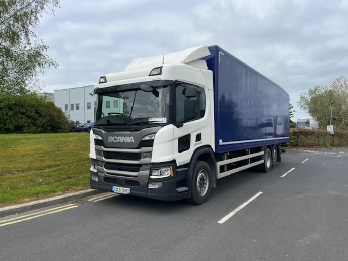 Scania P320 6X2 Rigid - Image 1