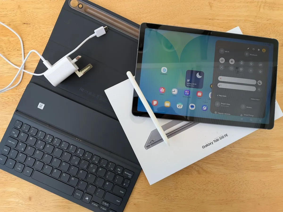 Samsung Galaxy Tab S10 FE - Image 1