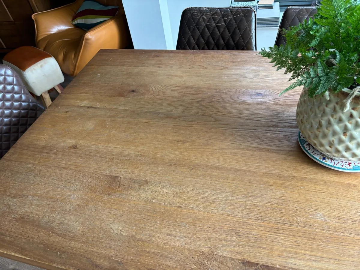 Dinning table Oak with extension lead - Image 2