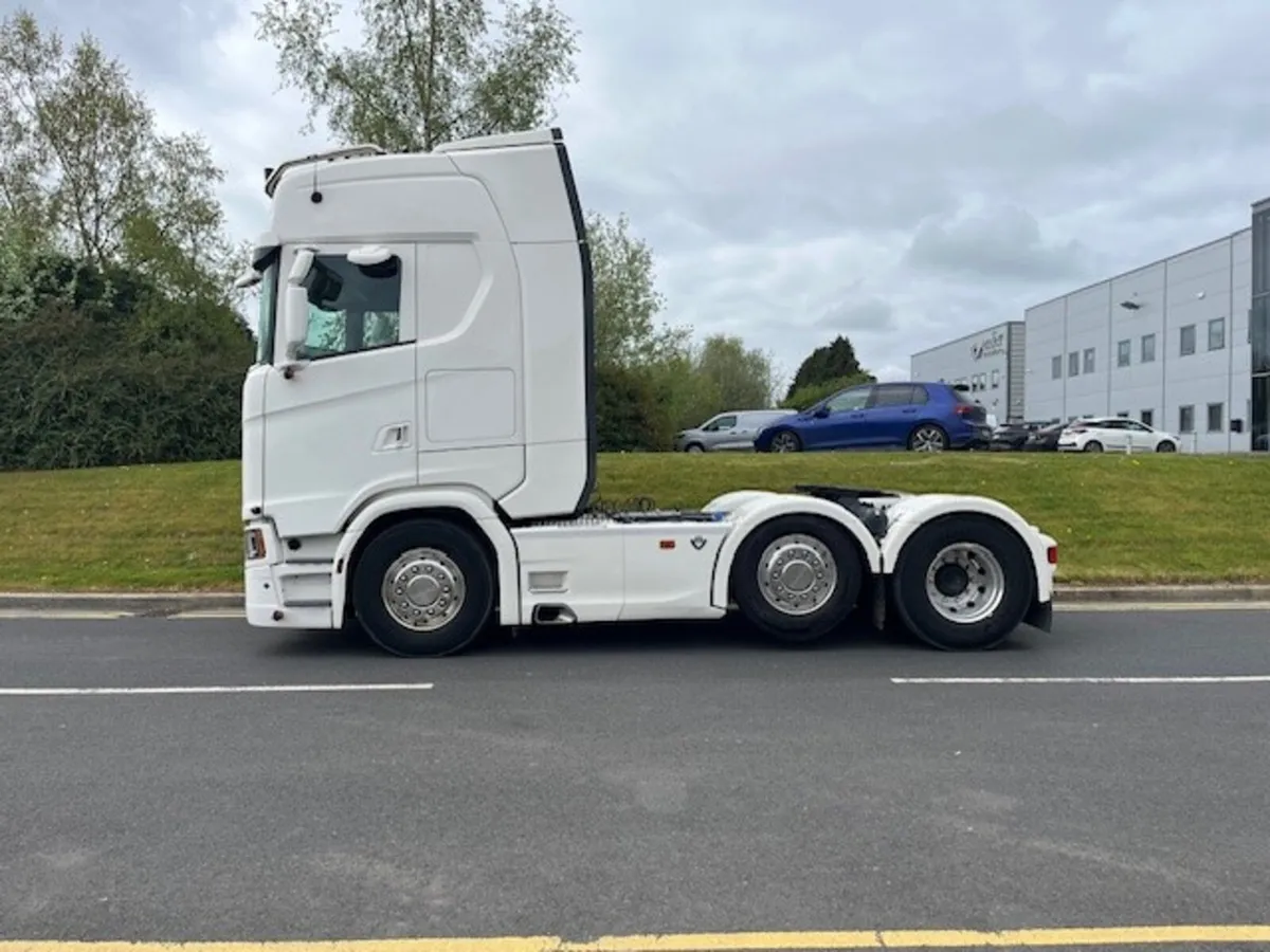 Scania 650S 6X2 - Image 4