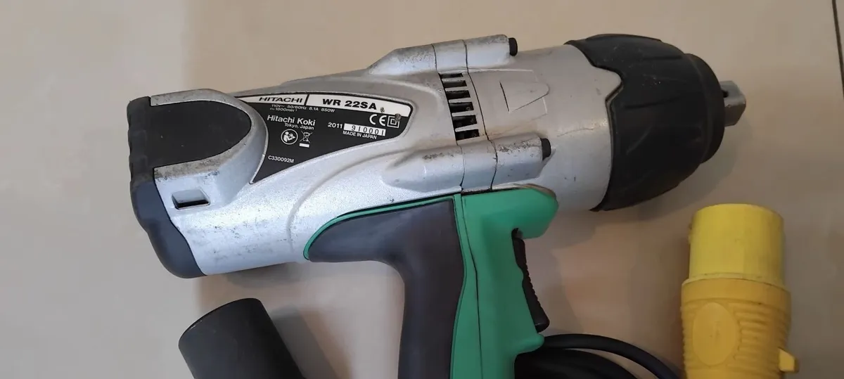 Hitachi WR 22SA Impact Wrench 110v - Image 3