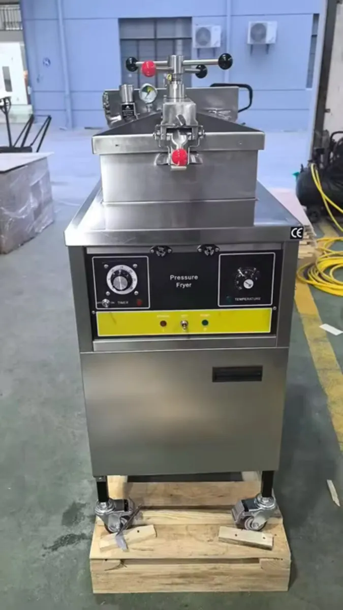 Pressure cooker - Image 1