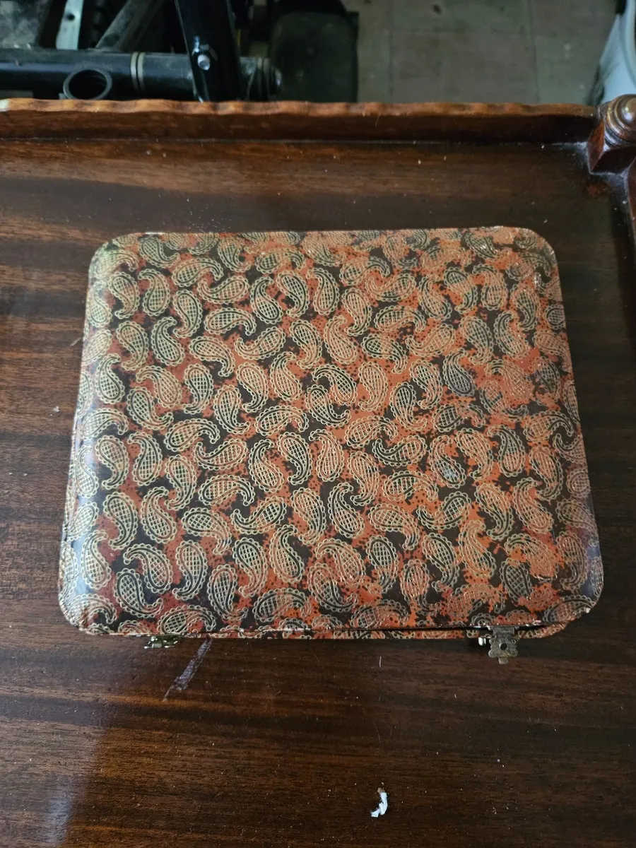 Vintage Newbridge Cake Forks - Image 4