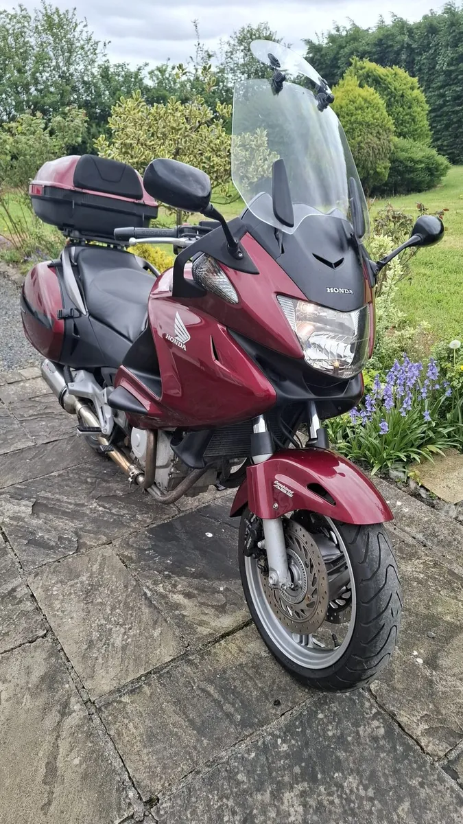 HONDA DEAUVILLE 750 - Image 2