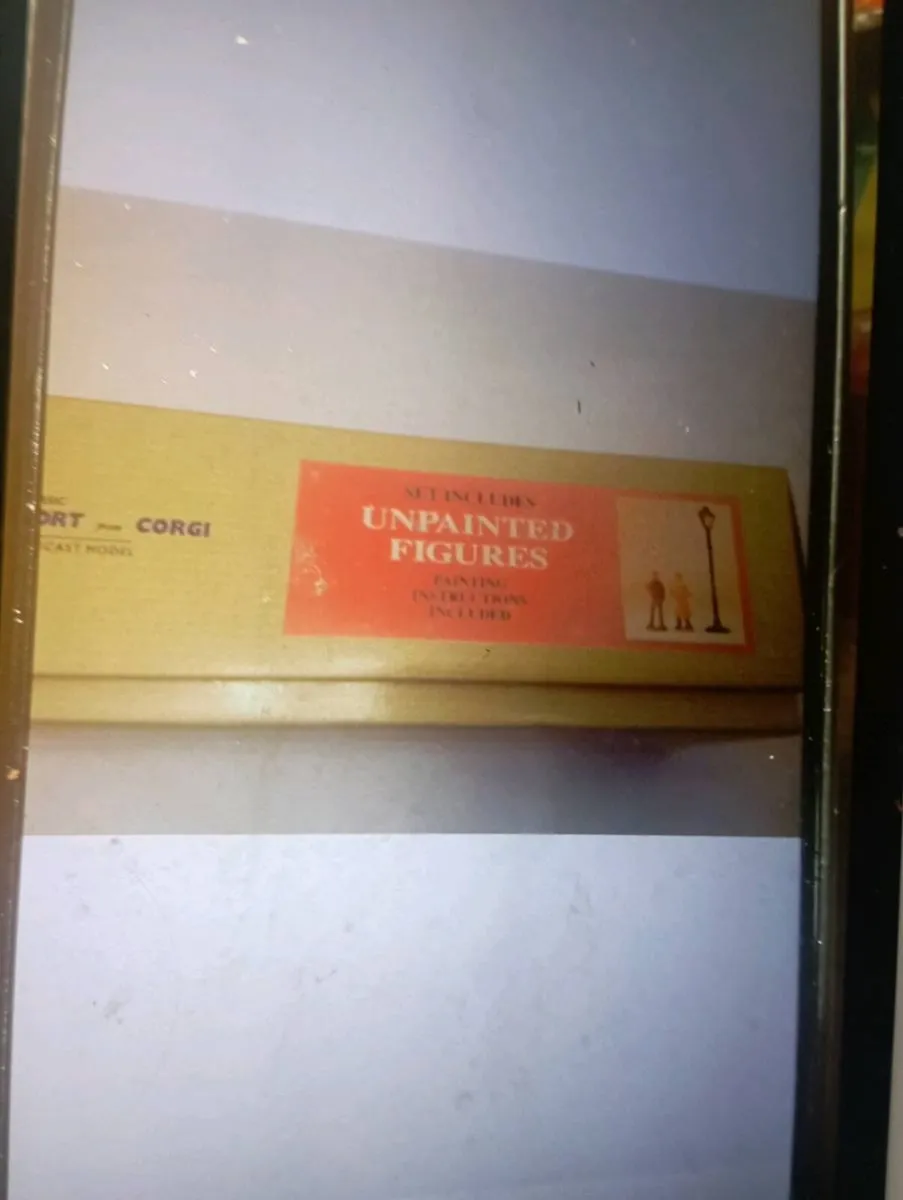 VINTAGE CLASSIC CORGI ERF DIE-CAST MODEL TARKER. - Image 4