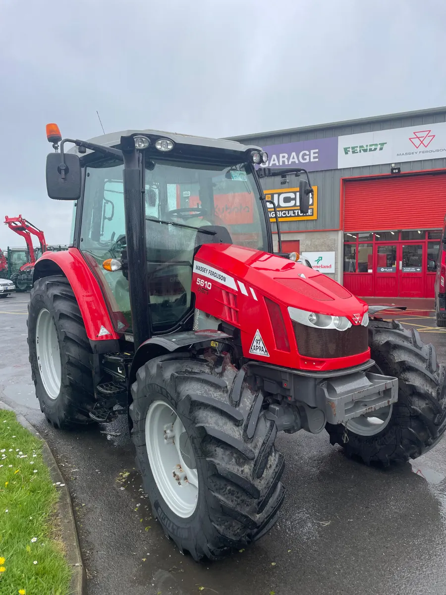 Massey Ferguson 5610 - Image 2