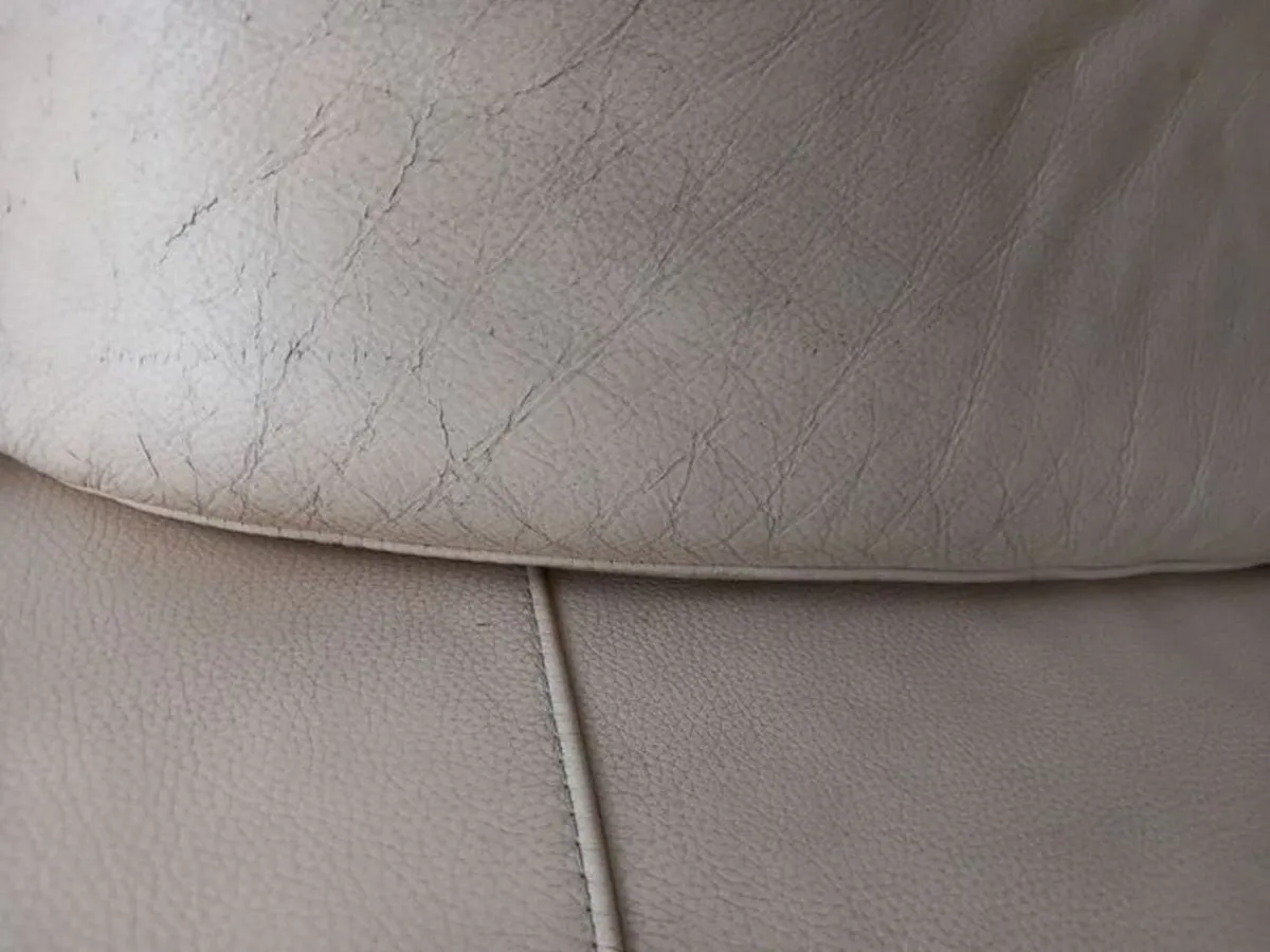 Stressless 2 Seater Recliner Sofa & Foot Stool - Image 3