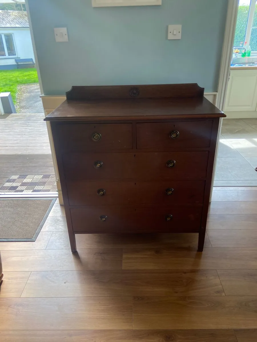 Oak Chest of Drawers - Image 1