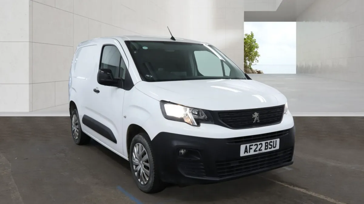 2022 PEUGEOT PARTNER 1.5 100 BHP PROFESSIONAL - Image 1