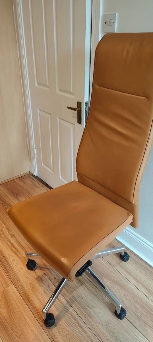 Office Chair - Image 1