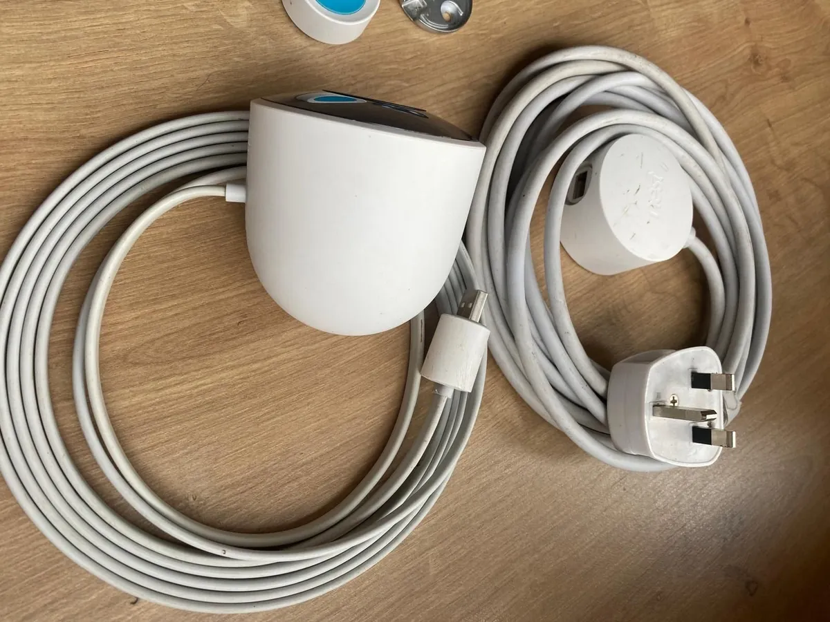 Google Nest Wired Outdoor Smart camera - NC2100GB - Image 2