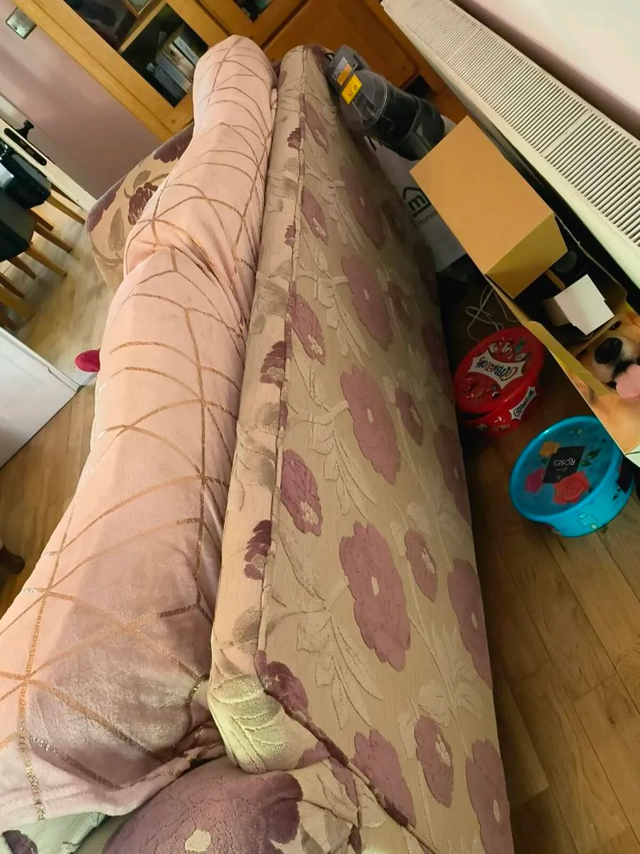 Couch and armchair - Image 3