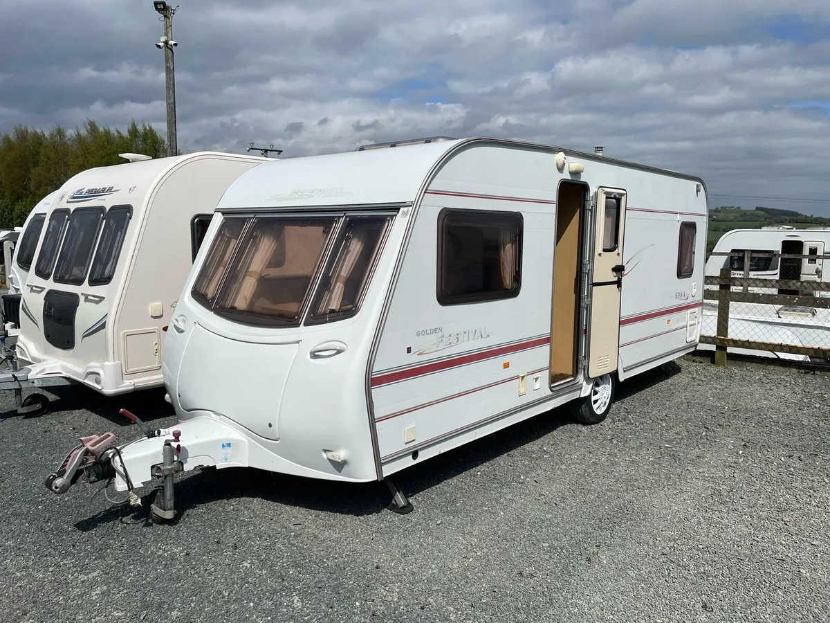 Coachman Festival Golden 530 - Image 1