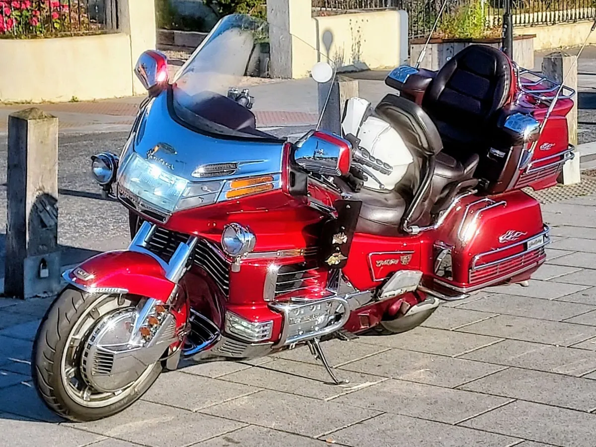 Honda Goldwing Aspencade GL1500A - Image 4