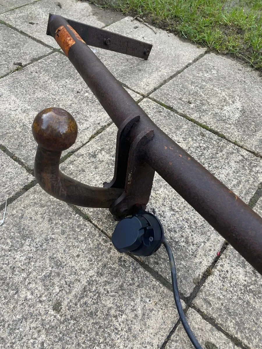 Skoda Fabia mk1 tow bar - Image 2