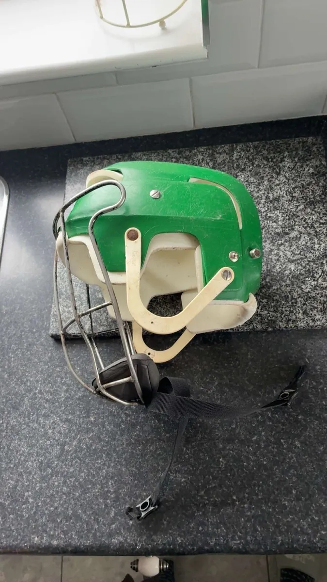 Oldstyle guard - Image 4