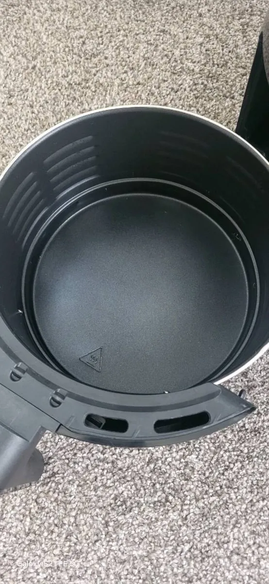 Tefal Air Fryer - Image 4