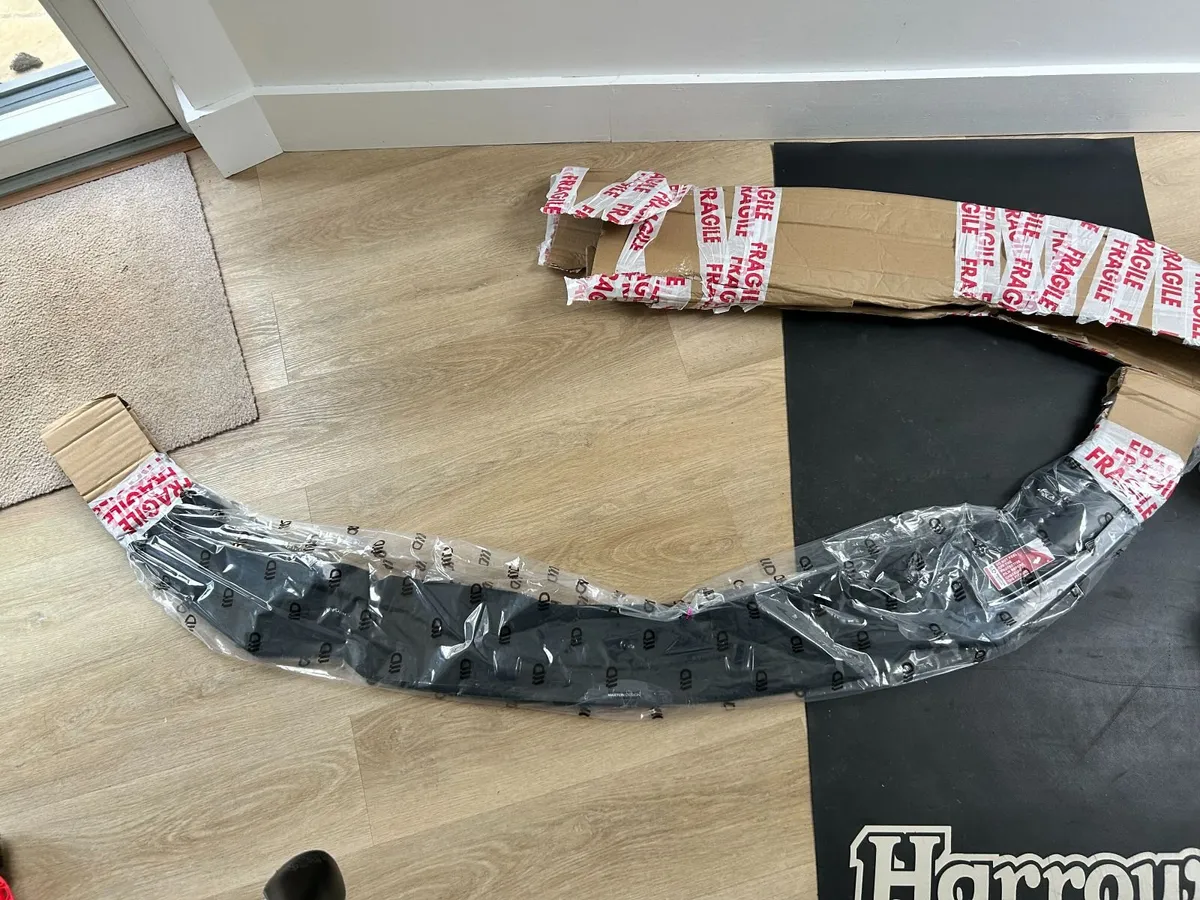 Maxton Design Front Splitter - Image 3