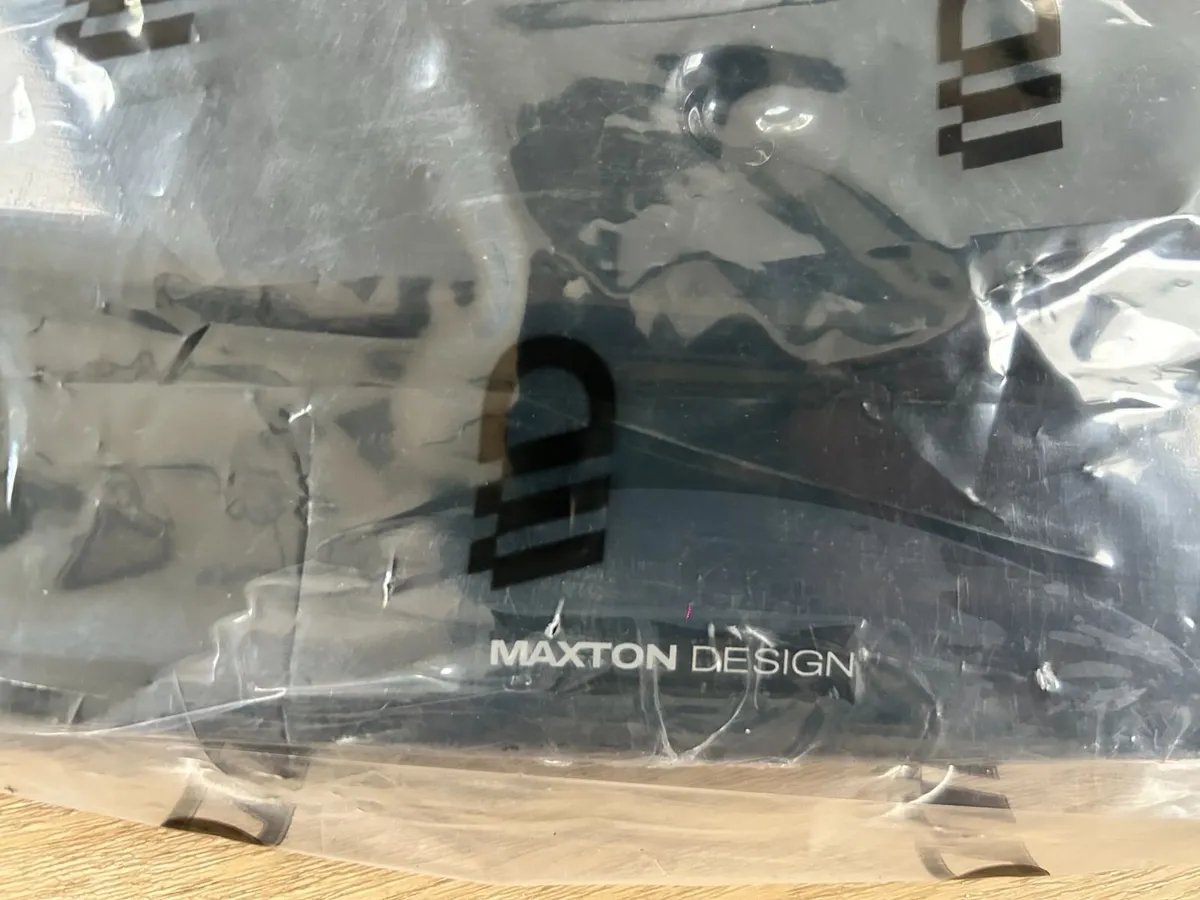 Maxton Design Front Splitter - Image 2