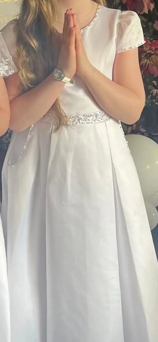 Communion dress - Image 2