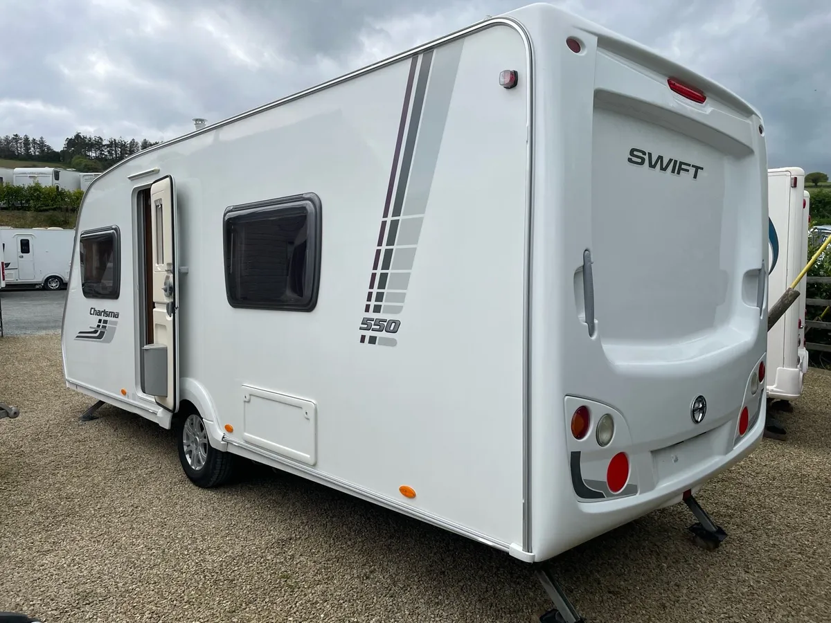 Swift Charisma 550 - Image 3