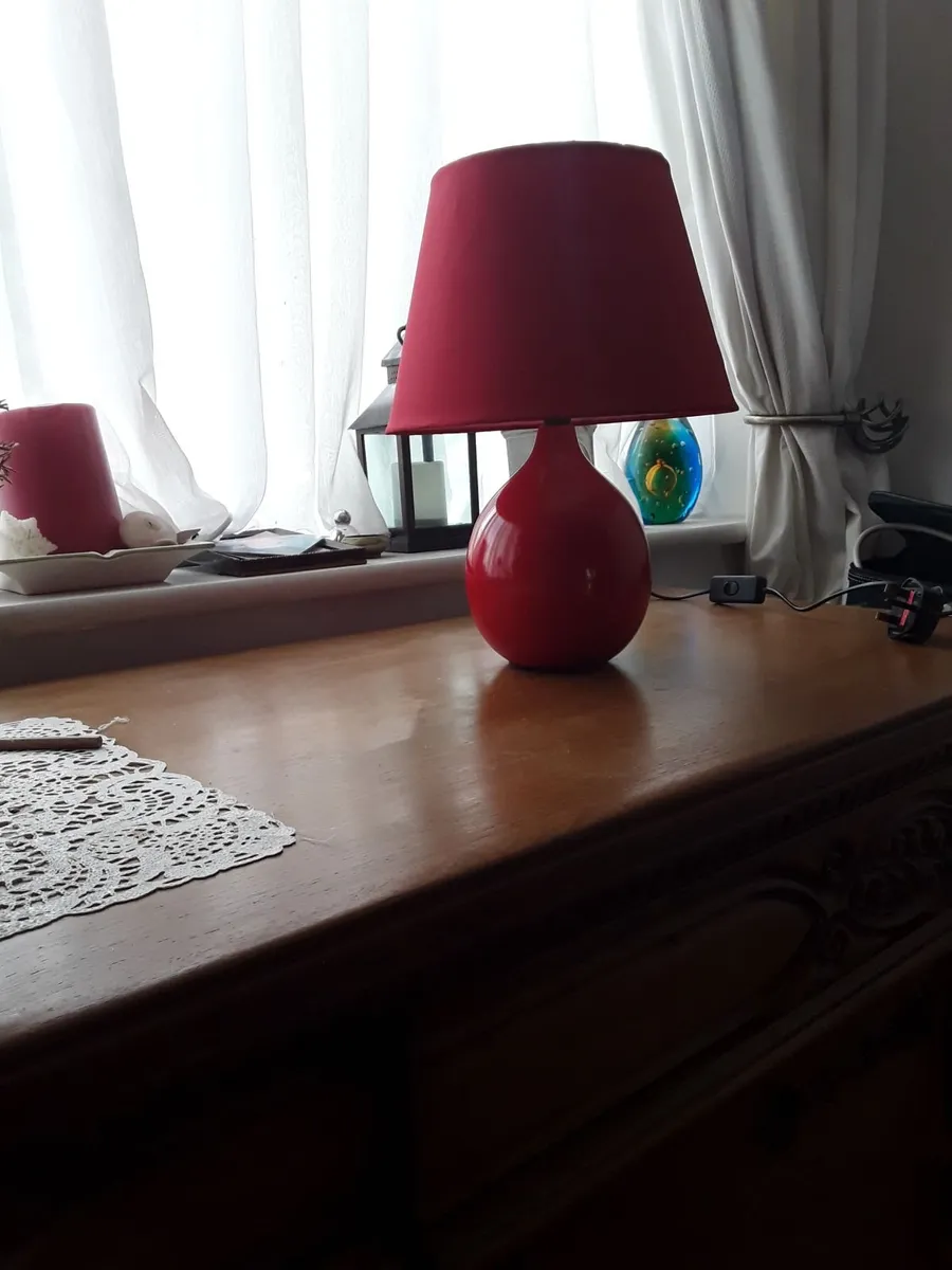Lovely red table lamp as new rarely used - Image 2