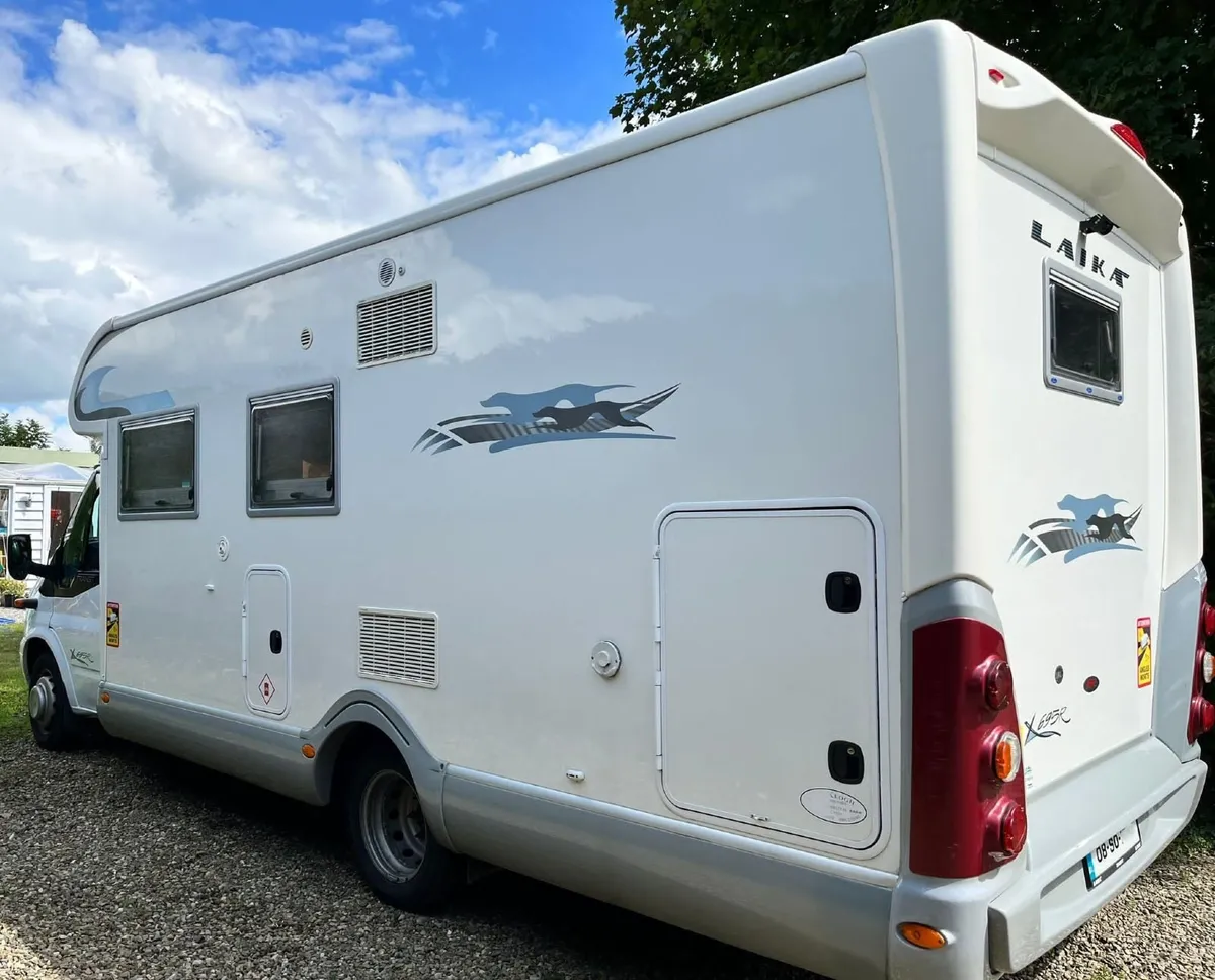 2008 Laika X695R – 4 Berth RHD - Image 3
