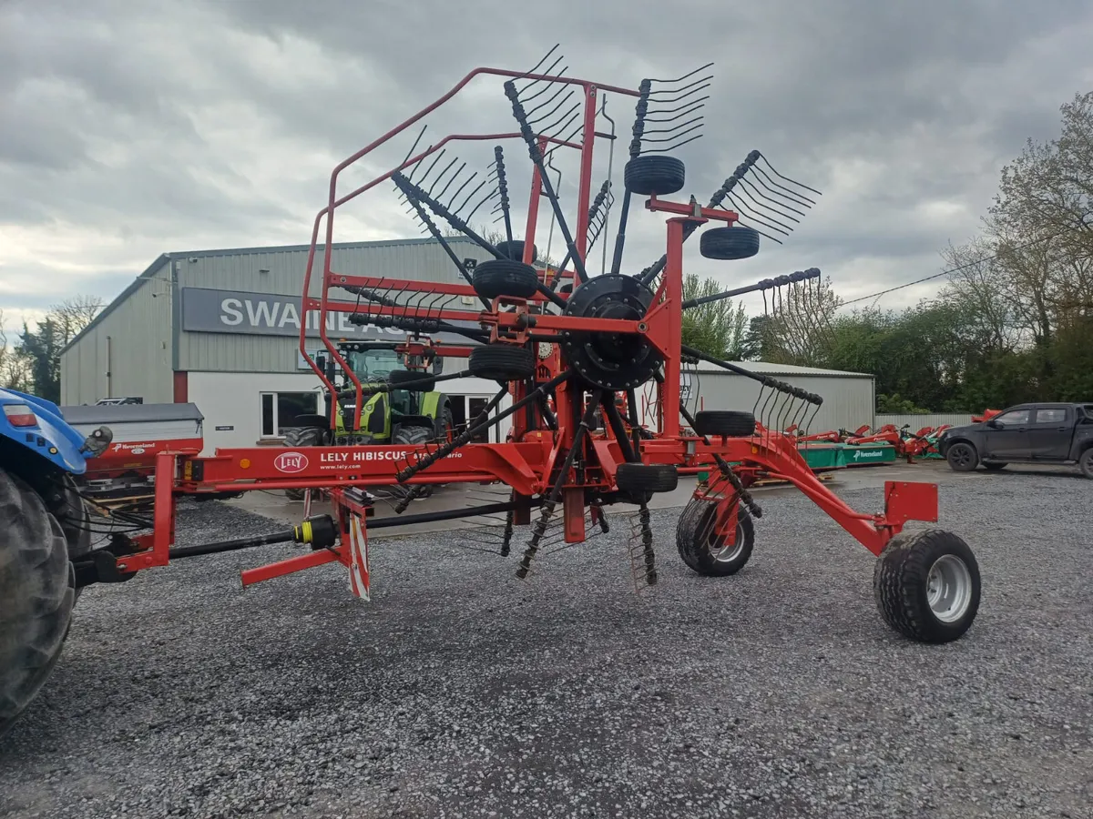 Lely Hibiscus 815 CD Vario - Image 1