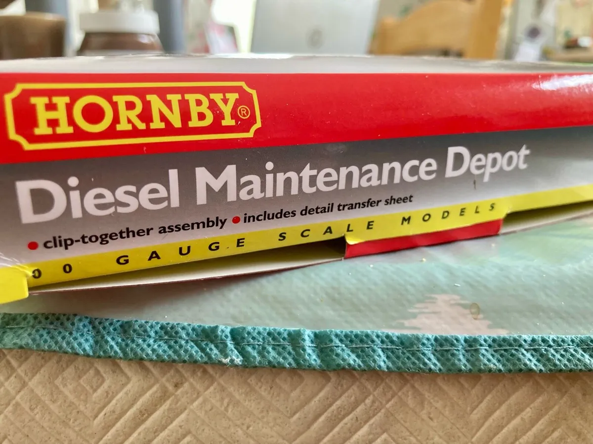 Hornby Diesel Maintenance Depot - Image 4